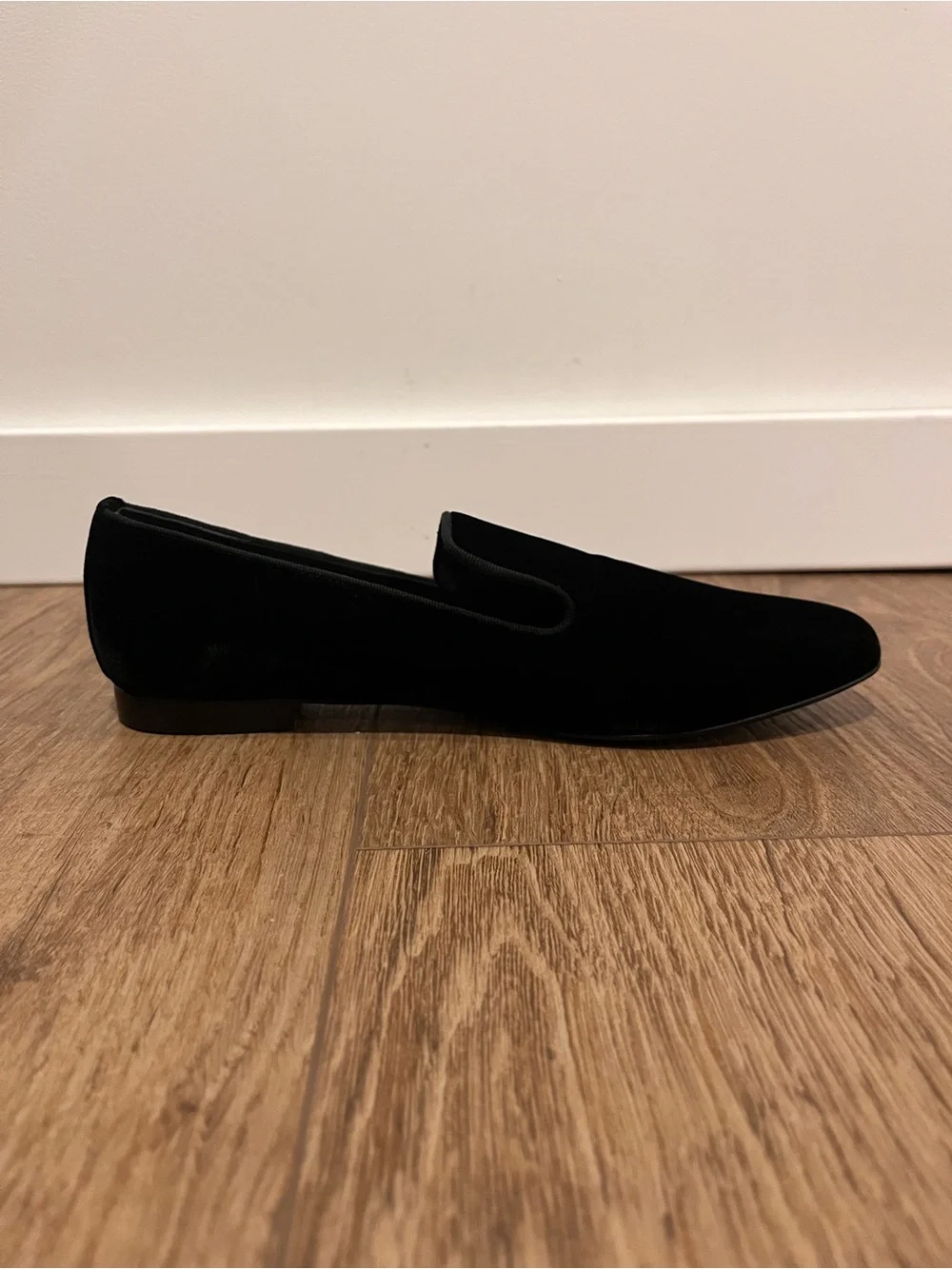 M. Gemi Petalo Loafer Black Velvet size 40 (US 9)